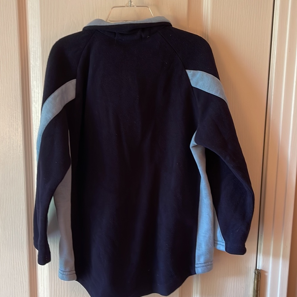 Friends navy pullover - Picture 3 of 3